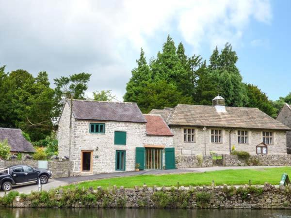 Fire Brigade Barn Villa Tissington Exterior photo